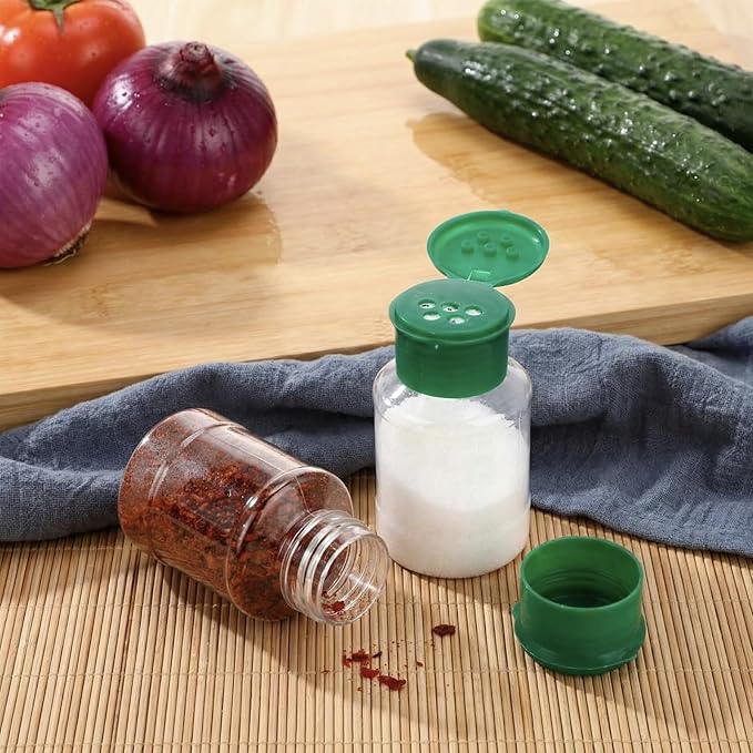 Amyhill 100 Pcs Plastic Spice Bottles Spice Jars with Green Cap Seasoning Jars Shaker 2 Oz/ 60ml Clear Bottle Containers with Shaker Lids for Storing for Spices, Herbs, Powders, Glitters Supplies