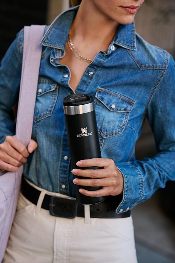 Stanley Transit FlipTop Mug 20 oz Cream Gloss