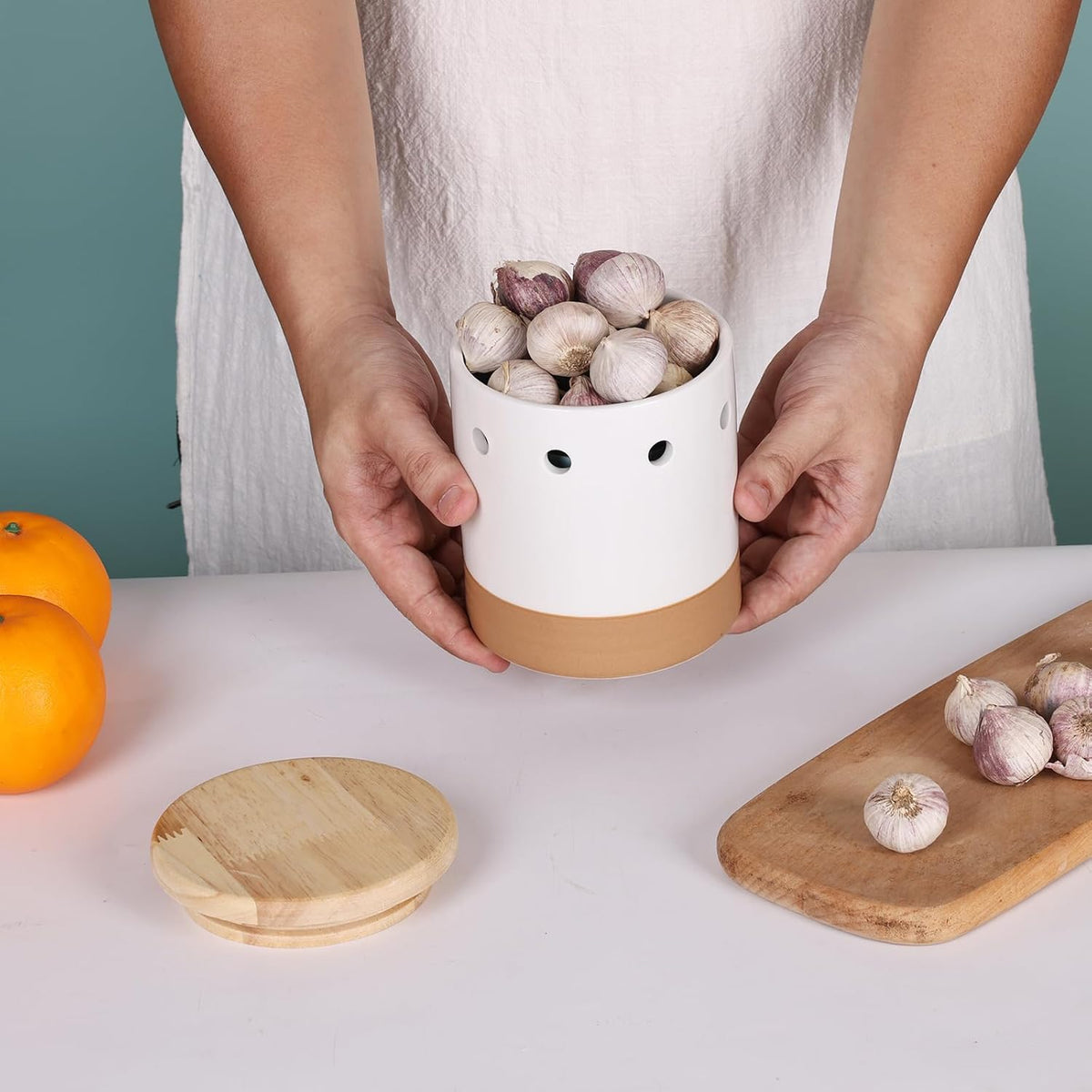 LEETOYI Garlic Keeper with Wooden Lid, Ceramic Garlic Holder Storage Container for Countertop, Saver to Keep Garlic Cloves Fresh Longer