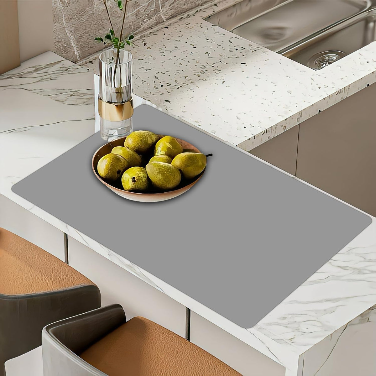 2MM Super Thick Large Silicone Mat, 23.6"x31.5", Non-Slip Heat Resistant, Thicken Kitchen Counter Mats, Waterproof Countertop Protector for Craft (Light Gray)