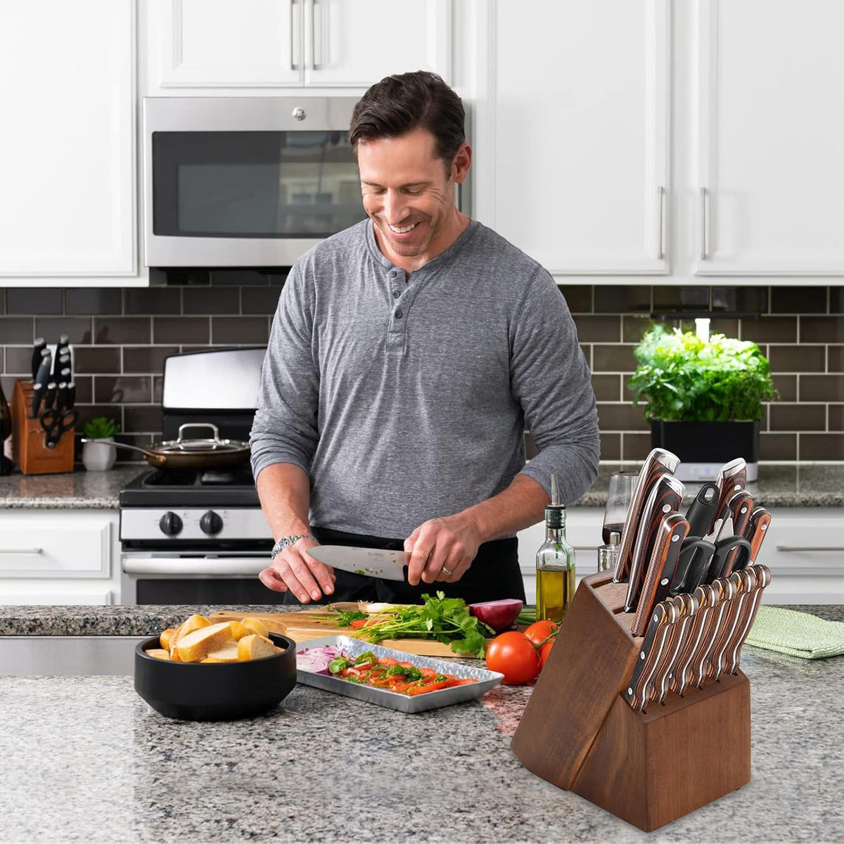 Wood Kitchen Knife Block, Universal Kitchen Knife Holder Kitchen Knife Storage Rack 14 Slots Knife Holder
