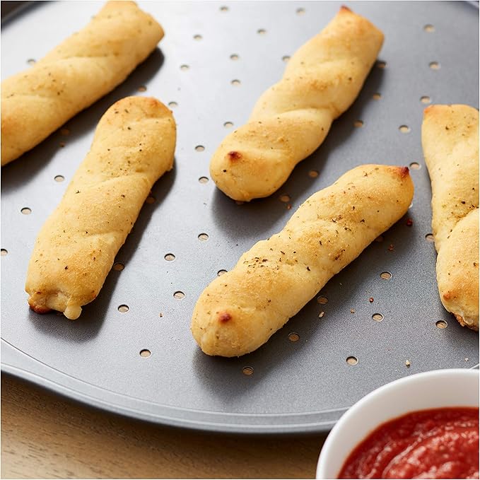 Wilton Gold Non-Stick 14 in Pizza Crisper, Warp-Resistant Bakeware, Made without PFAS, Packaging May Vary